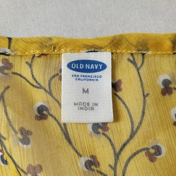 Women's Old Navy Yellow Flower Chiffon Blouse Sleeveless Sheer Top Sz Medium M - Picture 2 of 9
